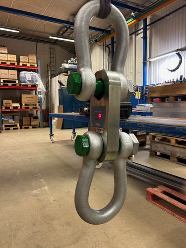 Uthyrning Vetek  Dynamometer WLL 10T med schackel Dygnspris på förfrågan